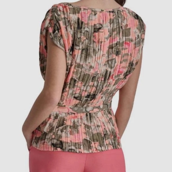 DKNY Women's Pink Printed Crewneck Pleated Peplum Fitted Blouse Top Size L, XL - Picture 4 of 17